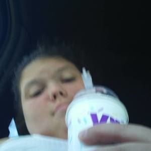 Meet your Posher, Marissa